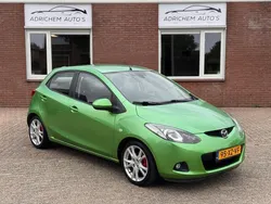 Groen Gebruikt 2007 Mazda 2 Hatchback | € 2.950 (Eerlijke prijs)