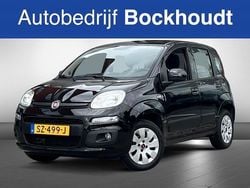 Zwart Gebruikt 2018 Fiat Panda Lounge Hatchback | € 8.940 (Eerlijke prijs)