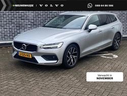 Grijs Gebruikt 2018 Volvo V60 Momentum Stationwagen | € 27.899 (Super prijs)