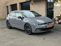 Grijs Gebruikt 2021 VW Golf VIII Active Hatchback | € 19.750 (Super prijs)