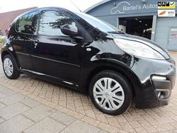 Zwart Gebruikt 2012 Peugeot 107 Active Hatchback | € 3.750 (Eerlijke prijs)