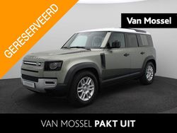 Pangea green (licht groen)khaki/ebony resist seats with ebony interior Gebruikt 2025 Land Rover Defender S SUV | € 91.235 (Super prijs)