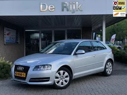 Grijs Gebruikt 2011 Audi A3 Hatchback | € 8.995 (Iets duurder)