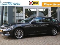 Zwart Gebruikt 2021 BMW 330 Stationwagen | € 33.950 (Eerlijke prijs)