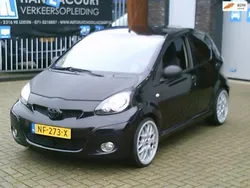 Zwart Gebruikt 2009 Toyota Aygo Sport Hatchback | € 3.250 (Eerlijke prijs)