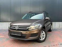 Bruin Gebruikt 2013 VW Tiguan Comfortline SUV | € 12.450 (Eerlijke prijs)