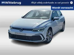 Wit Gebruikt 2022 VW Golf VIII GTE Hatchback | € 25.450 (Super prijs)