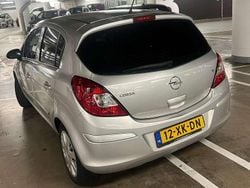 Grijs Gebruikt 2007 Opel Corsa Enjoy MPV | € 1.500 (Eerlijke prijs)