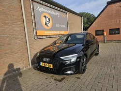 Zwart, metallic lak Gebruikt 2021 Audi A3 Business Sedan | € 23.995 (Eerlijke prijs)