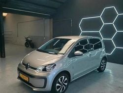 Gebruikt 2022 VW up! Beats Hatchback | € 9.000 (Goede deal)