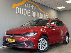 Rood Gebruikt 2022 VW Polo Hatchback | € 18.950 (Eerlijke prijs)