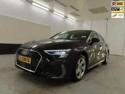 Zwart Gebruikt 2021 Audi A3 Sedan | € 24.999 (Eerlijke prijs)