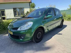 Groen Gebruikt 2006 Renault Clio II Luxe Hatchback | € 1.600 (Goede deal)