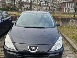 Zwart Gebruikt 2005 Peugeot 307 Hatchback | € 2.500 (Iets duurder)