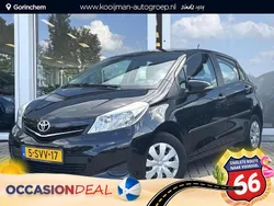 Zwart, metallic lak Gebruikt 2014 Toyota Yaris Hatchback | € 7.150 (Eerlijke prijs)
