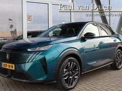 Blauw, metallic lak Gebruikt 2024 Peugeot 3008 Allure SUV | € 32.900 (Eerlijke prijs)