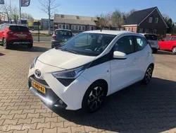 Wit Gebruikt 2020 Toyota Aygo Hatchback | € 7.489 (Goede deal)