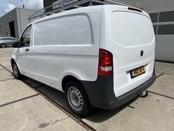 Wit Gebruikt 2022 Mercedes Vito MPV | € 8.850