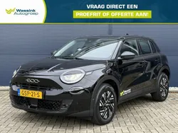 Zwart, metallic lak Gebruikt 2024 Fiat 600 Urban SUV | € 27.490 (Goede deal)