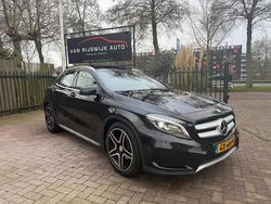 Zwart Gebruikt 2015 Mercedes GLA200 Prestige SUV | € 11.890 (Super prijs)