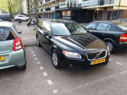 Zwart Gebruikt 2008 Volvo V70 Stationwagen | € 3.750 (Eerlijke prijs)