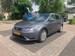 Grijs Gebruikt 2015 Seat Leon ST Style Stationwagen | € 8.995 (Goede deal)