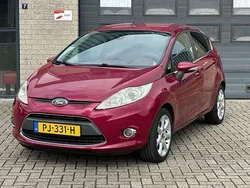 Rood Gebruikt 2010 Ford Fiesta Ghia Hatchback | € 2.877 (Goede deal)