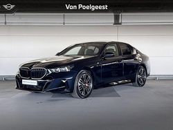 Zwart Gebruikt 2024 BMW 520 Comfort Edition Sedan | € 69.900