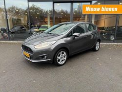 Grijs Gebruikt 2016 Ford Fiesta Style Hatchback | € 7.500 (Goede deal)