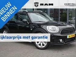 Zwart Gebruikt 2018 Mini One Countryman SUV | € 22.695 (Eerlijke prijs)