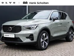 Groen Gebruikt 2025 Volvo XC40 Plus SUV | € 54.950