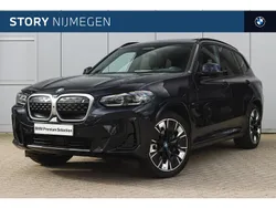 Zwart Gebruikt 2022 BMW iX3 Executive SUV | € 41.450 (Eerlijke prijs)