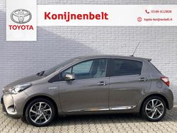 Grijs Gebruikt 2018 Toyota Yaris Premium Hatchback | € 17.995