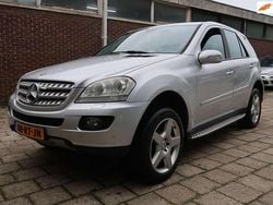 Grijs Gebruikt 2005 Mercedes ML350 SUV | € 7.500 (Eerlijke prijs)