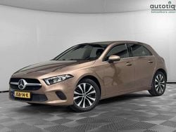Bruin Gebruikt 2021 Mercedes A250 Style Hatchback | € 23.840 (Super prijs)
