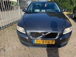 Grijs Gebruikt 2009 Volvo S40 Summum Sedan | € 2.900 (Goede deal)