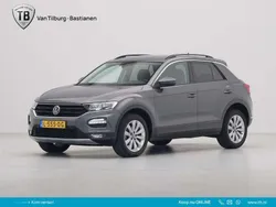 Grijs Gebruikt 2021 VW T-Roc Style SUV | € 20.940 (Goede deal)