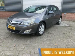 Grijs Gebruikt 2010 Opel Astra Edition Hatchback | € 3.250 (Eerlijke prijs)