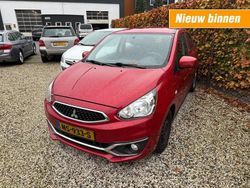 Rood Gebruikt 2017 Mitsubishi Space Star Hatchback | € 5.900 (Iets duurder)