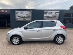 Grijs Gebruikt 2011 Hyundai i20 Hatchback | € 6.495 (Eerlijke prijs)