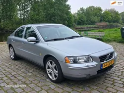 Grijs Gebruikt 2008 Volvo S60 Momentum Sedan | € 3.999 (Eerlijke prijs)
