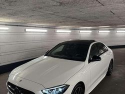 Wit Gebruikt 2023 Mercedes C300 AMG line Sedan | € 48.500 (Eerlijke prijs)