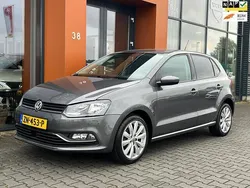 Grijs, metallic lak Gebruikt 2017 VW Polo Comfortline Hatchback | € 12.890 (Eerlijke prijs)