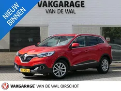 Rood Gebruikt 2016 Renault Kadjar Intens SUV | € 14.400 (Eerlijke prijs)