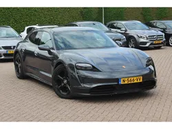 Grijs Gebruikt 2021 Porsche Taycan Cross Turismo Sedan | € 59.950 (Super prijs)