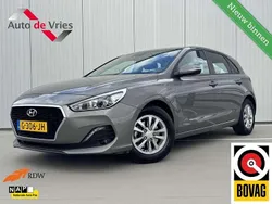 Grijs Gebruikt 2019 Hyundai i30 Comfort Hatchback | € 14.995 (Goede deal)
