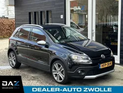 Zwart, metallic lak Gebruikt 2012 VW Polo Cross Hatchback | € 7.945 (Eerlijke prijs)