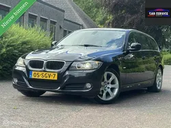 Zwart Gebruikt 2011 BMW 318 M Sport Stationwagen | € 6.975 (Eerlijke prijs)