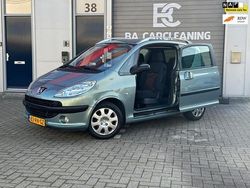 Gebruikt 2005 Peugeot 1007 MPV | € 2.850