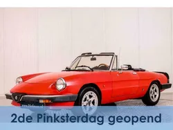 Rood Gebruikt 1985 Alfa Romeo Spider Cabriolet | € 11.900